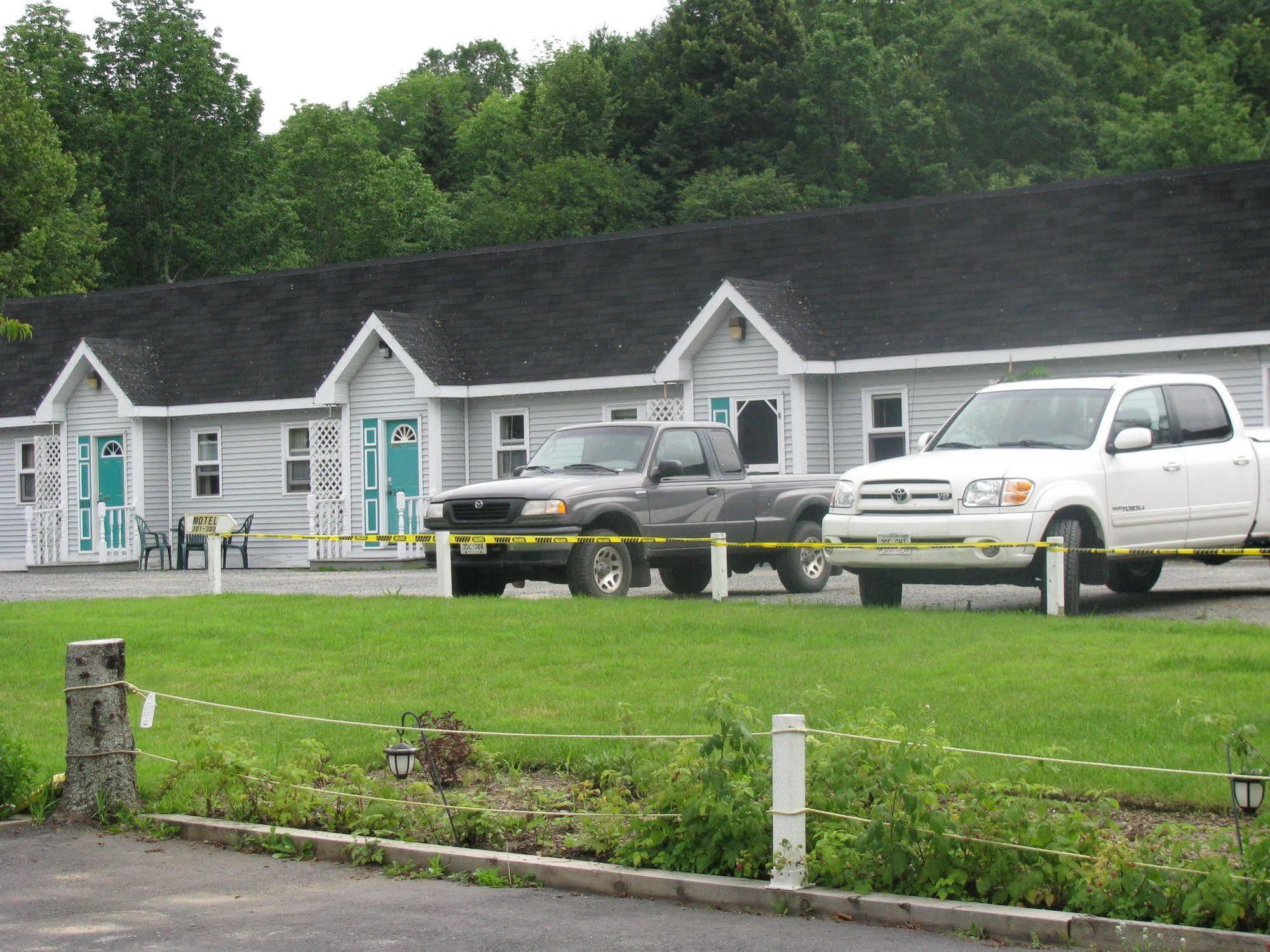 Homeport Motel Lunenburg Exterior foto